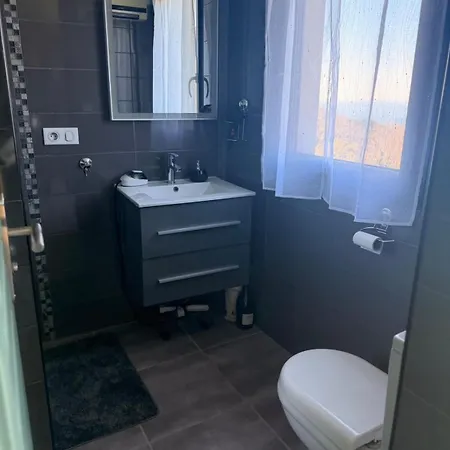 Apartman F2 Vue Mer, Jardin Privatif & Couchers De Soleil, Prestation De Gamme Sari-D'orcino
